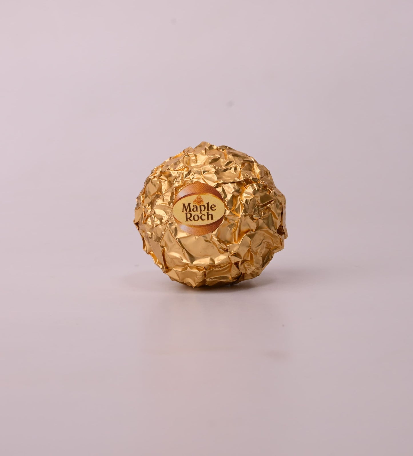 MAPLE ROCH PREMIUM 16 CAVITY SQUARE CHOCOLATE 224g